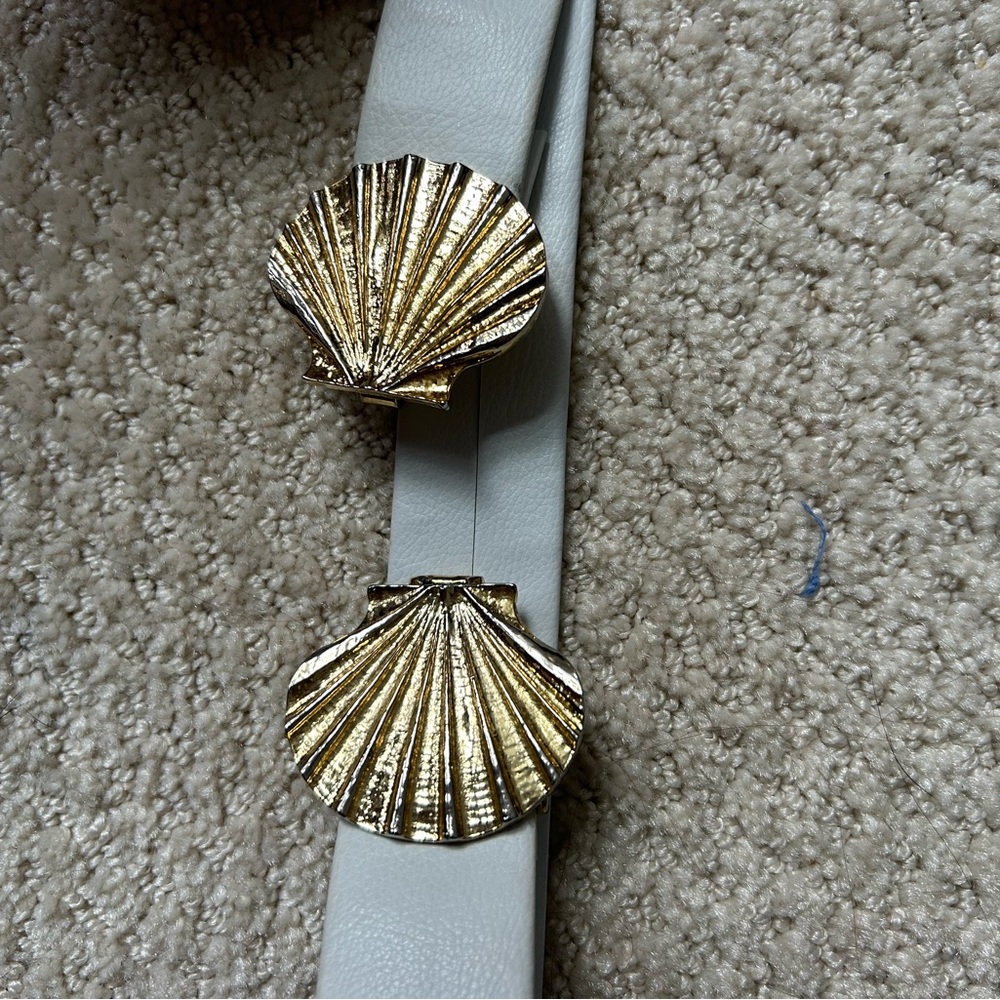 Shell belt